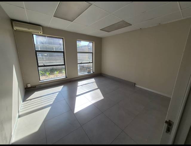 181M² OFFICE TO LET IN RIVONIA